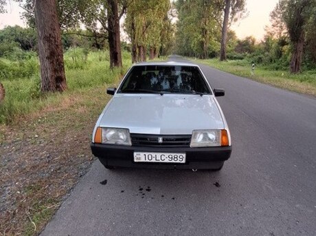 LADA (VAZ) 21099 2002