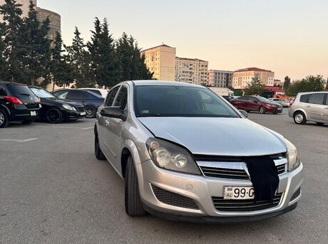 Opel Astra 2008
