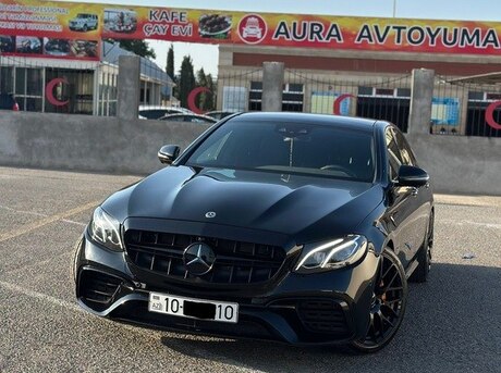 Mercedes E 300 2019