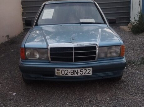 Mercedes 190 1990