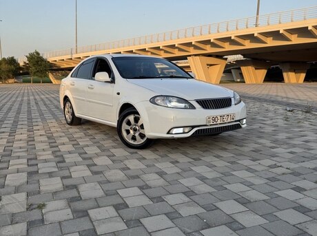 Daewoo Gentra 2014