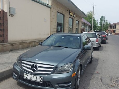 Mercedes C 250