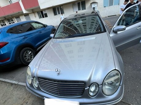 Mercedes E 320 2005