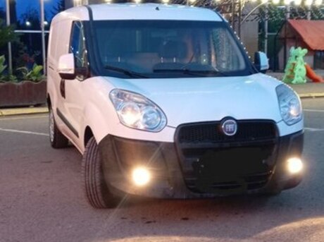 Fiat Doblo 2012
