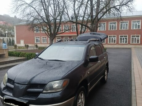 Mitsubishi Outlander 2003