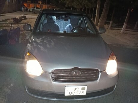Hyundai Accent