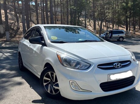 Hyundai Accent 2016