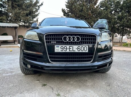 Audi Q7 2007