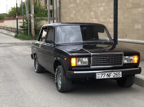LADA (VAZ) 2107 2011
