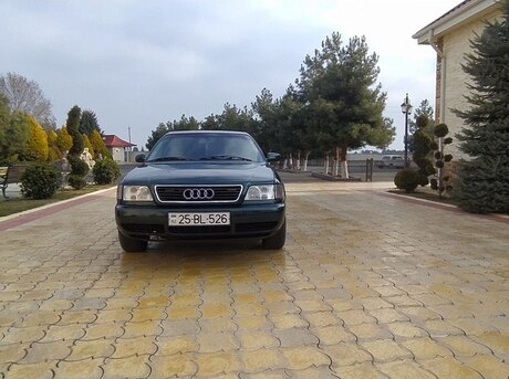 Audi  1995