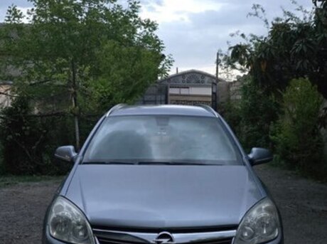 Opel Astra 2009