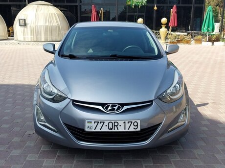 Hyundai Elantra 2015