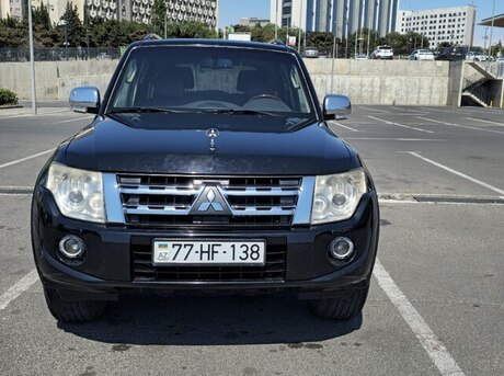 Mitsubishi Pajero 2013