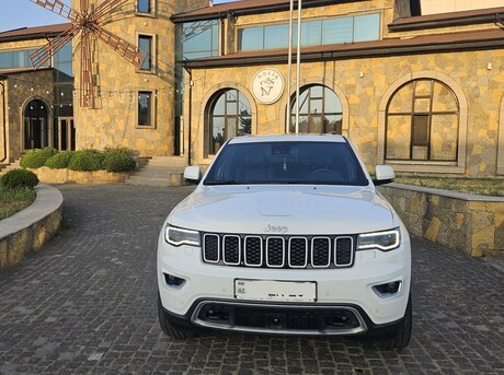 Jeep Grand Cherokee 2021