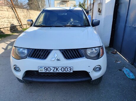 Mitsubishi L200