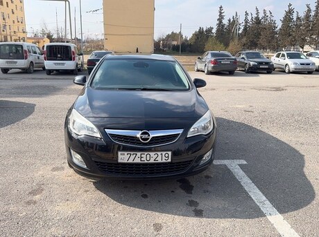 Opel Astra 2010