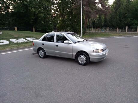 Hyundai Accent 1996