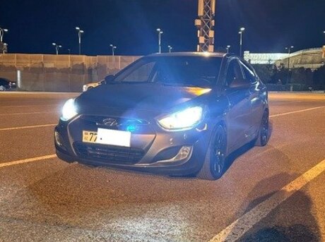 Hyundai Accent 2013