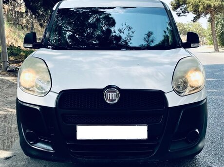 Fiat Doblo 2012
