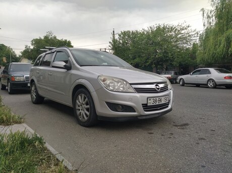 Opel Astra 2007