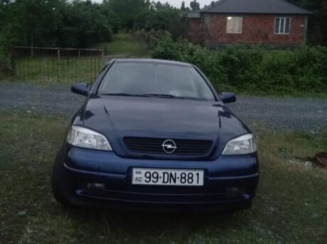 Opel Astra 2000