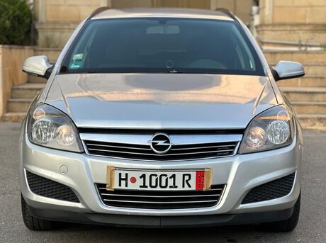 Opel Astra 2009