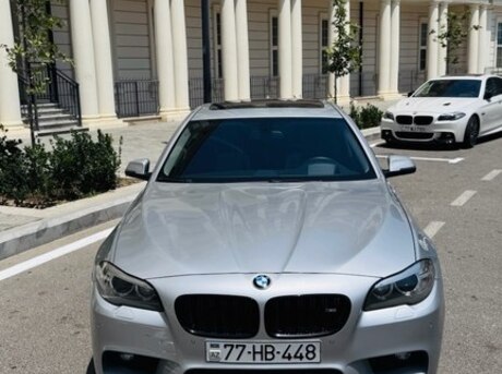 BMW 528