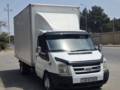 Ford Transit 2011