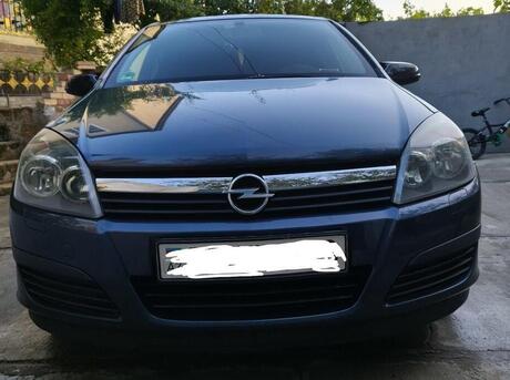 Opel Astra 2006