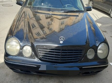 Mercedes E 270 2001