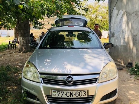 Opel Astra 2007