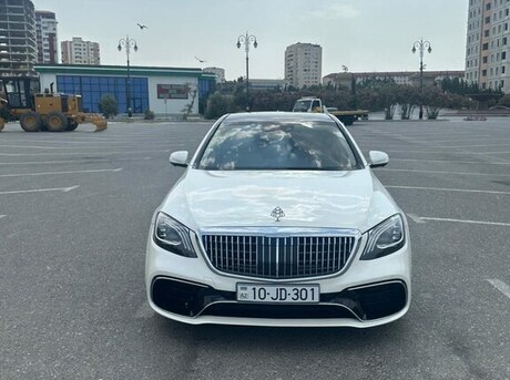 Mercedes S 400