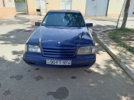 Mercedes C 220