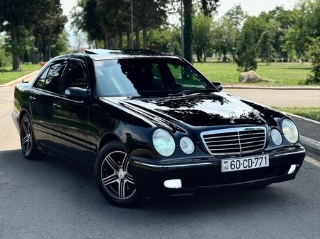 Mercedes E 240 2000