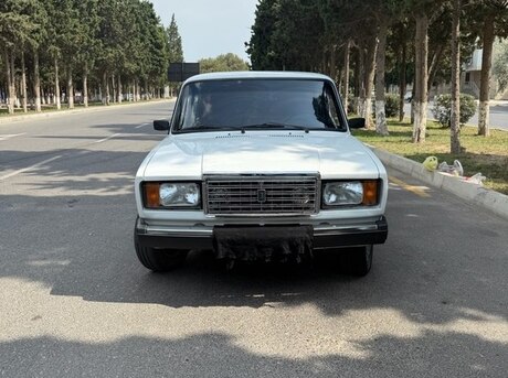 LADA (VAZ) 2107