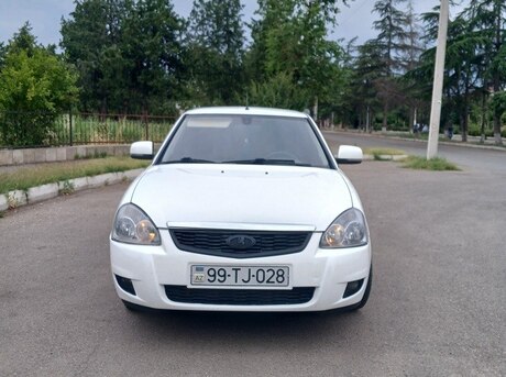 LADA (VAZ) Priora 2013