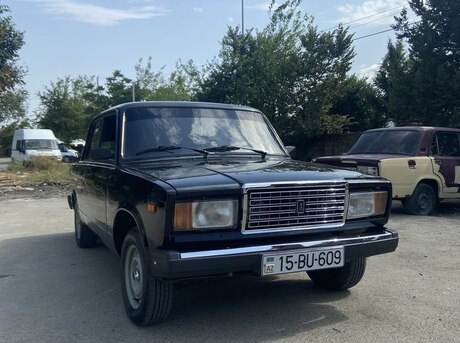 LADA (VAZ) 2107