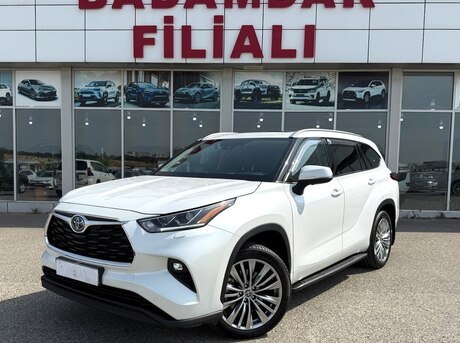 Toyota Highlander 2023