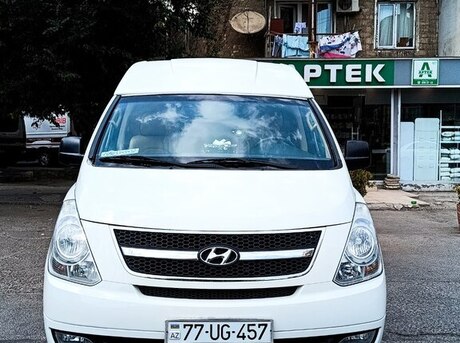 Hyundai H-1 2010
