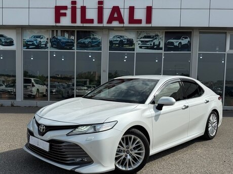 Toyota Camry 2018