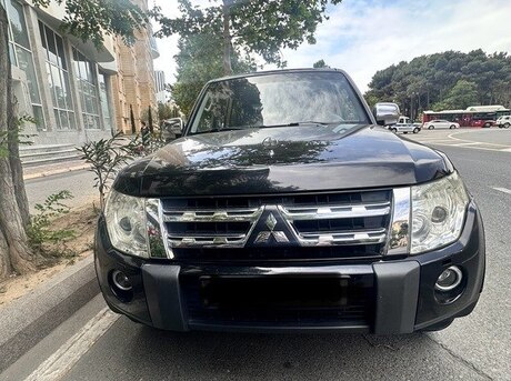 Mitsubishi Pajero 2007