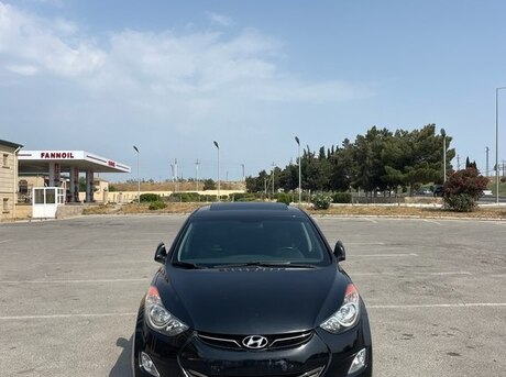 Hyundai Elantra 2013