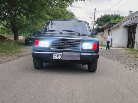 LADA (VAZ) 2107 2011