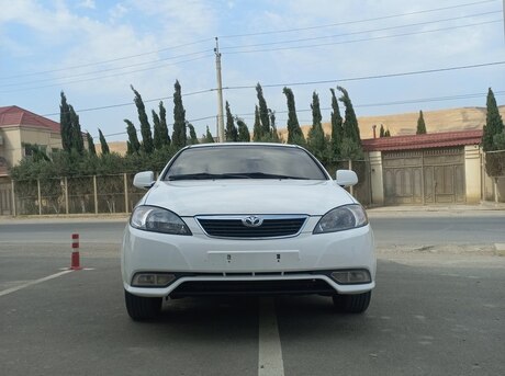 Daewoo Gentra 2014