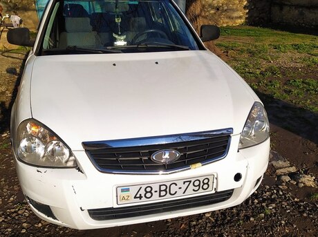 LADA (VAZ) Priora 2012