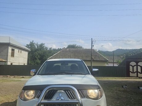 Mitsubishi L200 2008