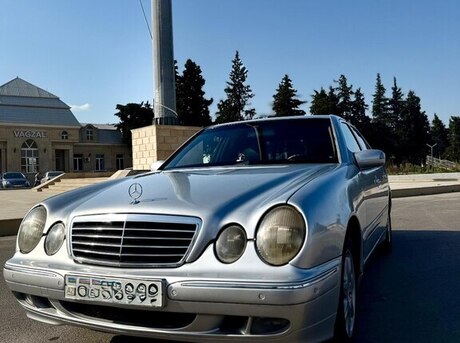 Mercedes E 220 d 2001