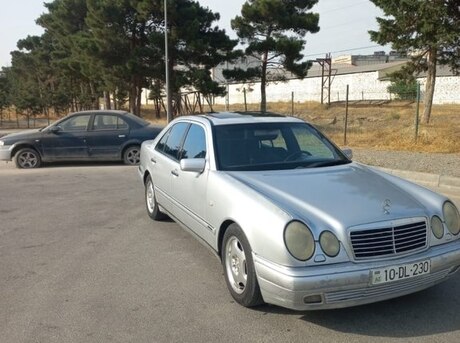 Mercedes E 230 1998