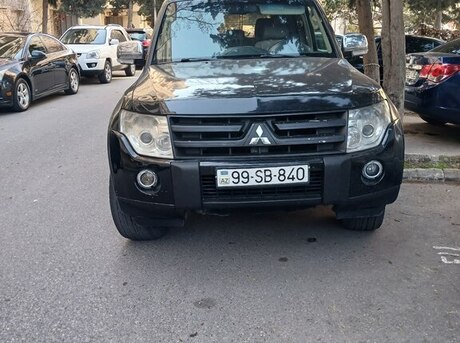 Mitsubishi Pajero 2006