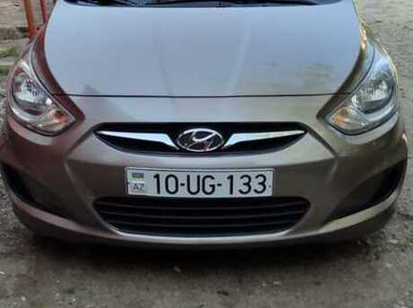 Hyundai Accent 2013
